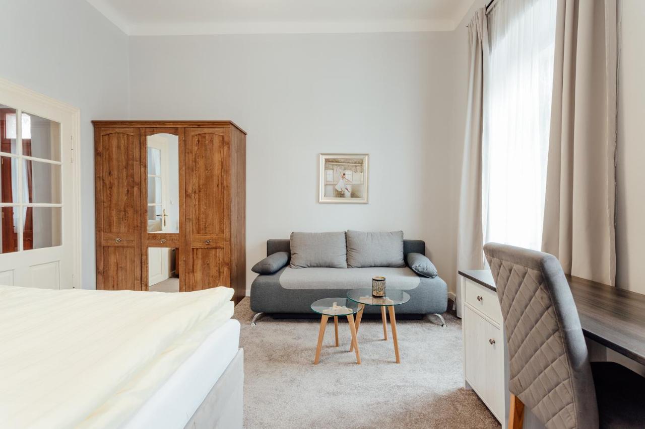 Botanicky Dvor Aparthotel Banská Štiavnica Kültér fotó