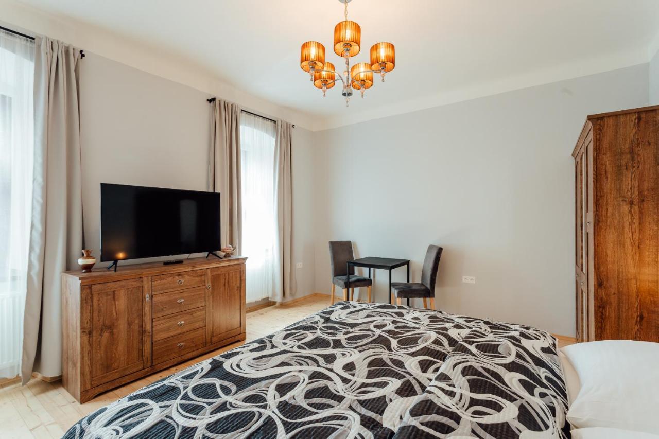 Botanicky Dvor Aparthotel Banská Štiavnica Kültér fotó