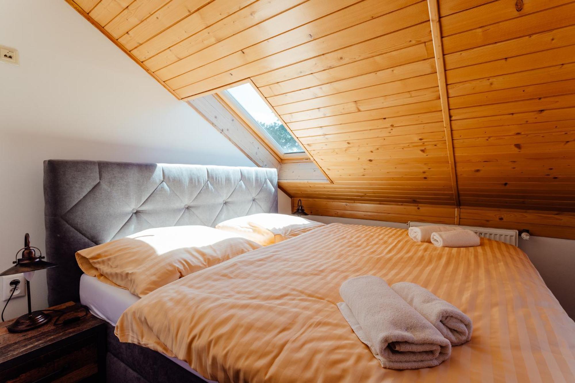 Botanicky Dvor Aparthotel Banská Štiavnica Kültér fotó