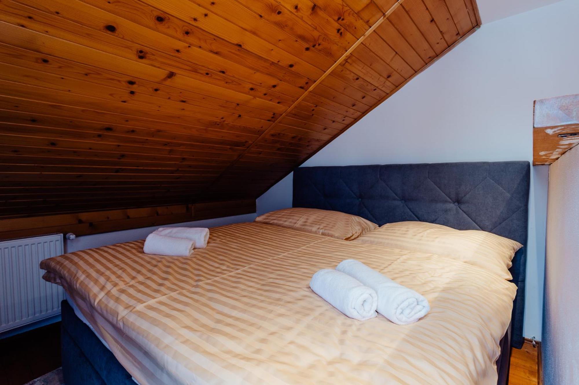 Botanicky Dvor Aparthotel Banská Štiavnica Kültér fotó