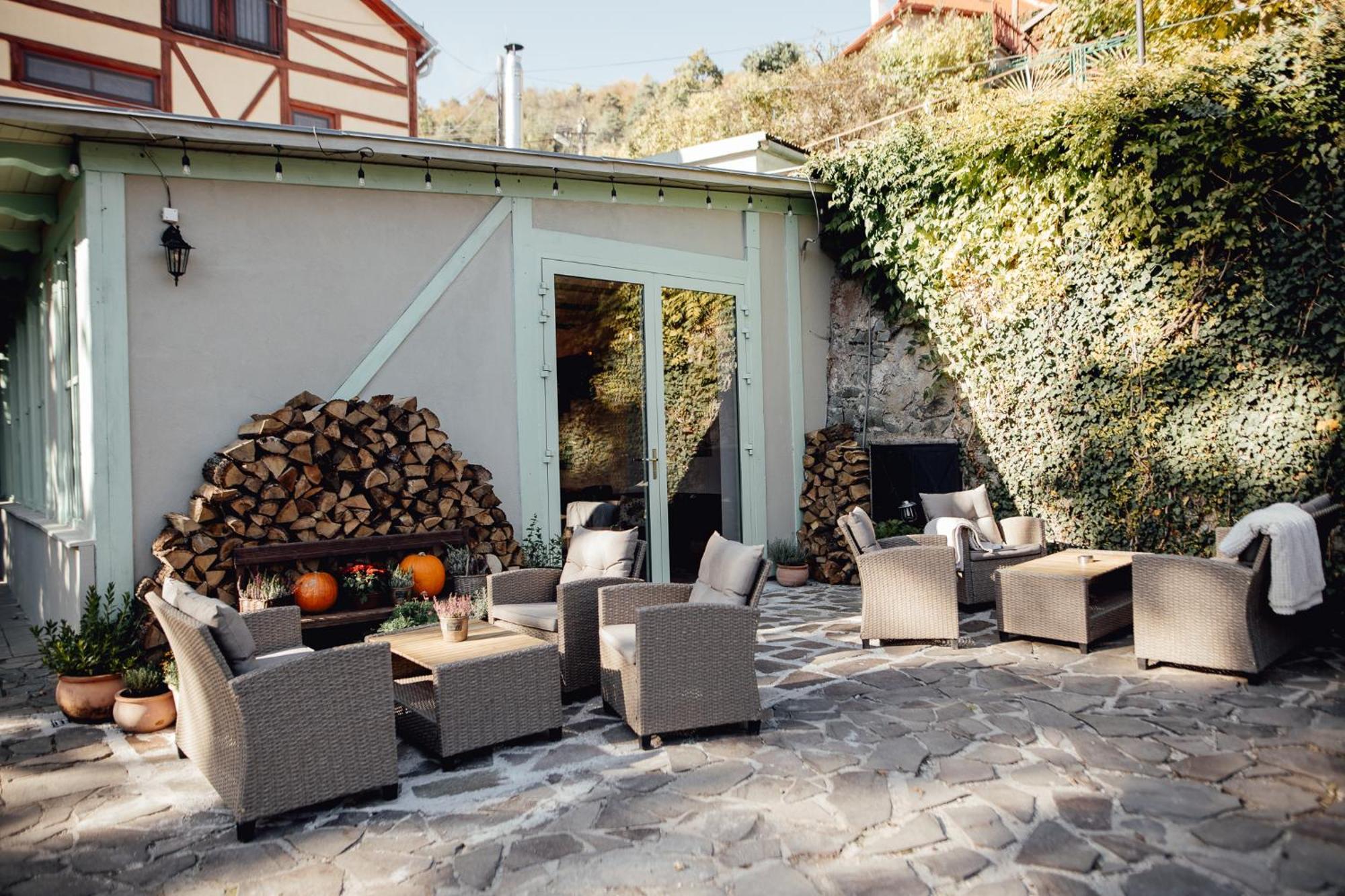Botanicky Dvor Aparthotel Banská Štiavnica Kültér fotó